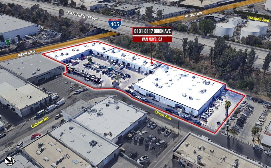 More Photos Of 8101-8117 Orion Ave, Van Nuys Warehouse For Lease