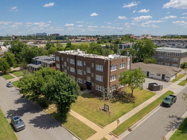 Primary Photo Of 130 NW 17th St, Oklahoma City Apartments For Sale