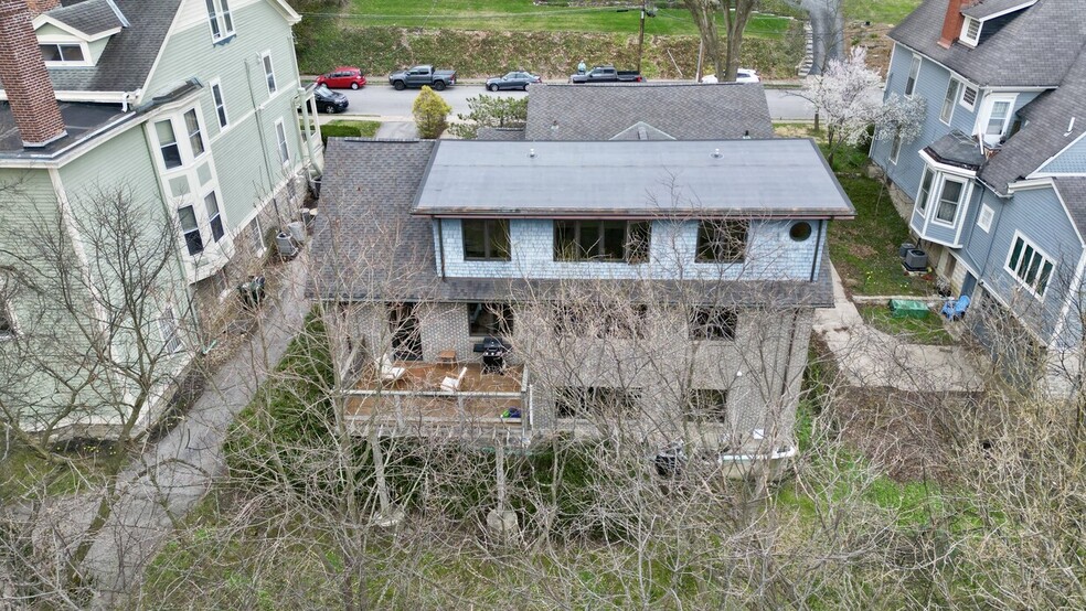 More Photos Of 2150 Alpine Pl, Cincinnati Office Residential For Sale