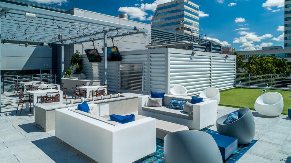 More Photos Of 3333 Welborn St, Dallas Office For Lease