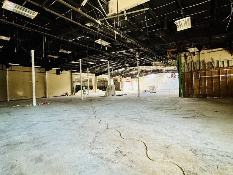 More Photos Of 3250 Old Washington Rd, Waldorf General Retail For Lease