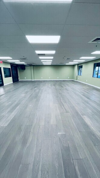 More Photos Of 3933 Foothill Blvd, Glendale Apartments For Lease