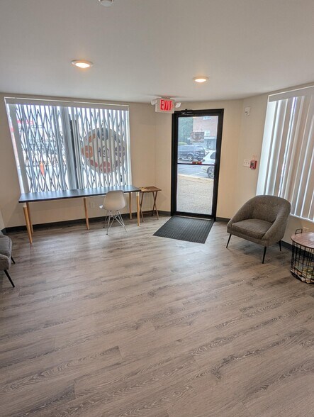 More Photos Of 7402 Drexel Rd, Philadelphia Storefront Retail Residential For Lease