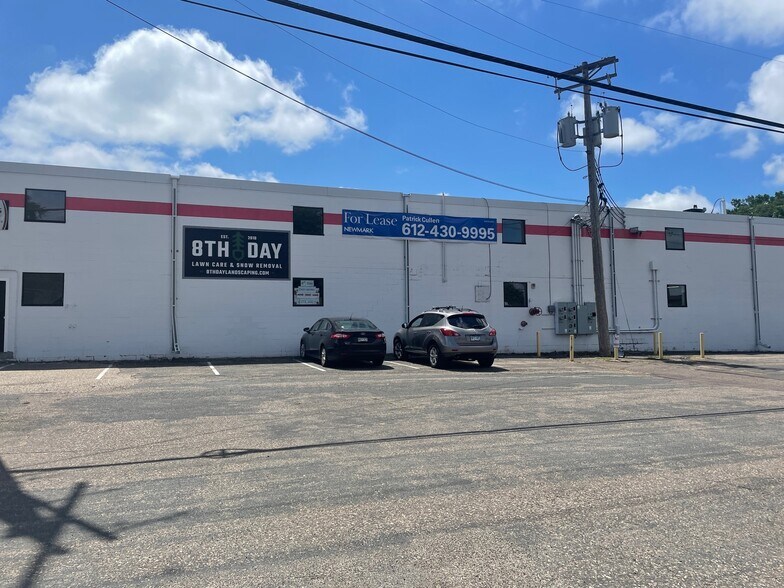 More Photos Of 1430 County Road C W, Roseville Warehouse For Sale