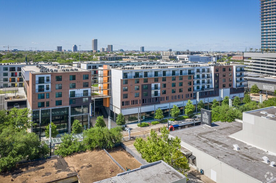 More Photos Of 3550 Main St, Houston Apartments For Lease