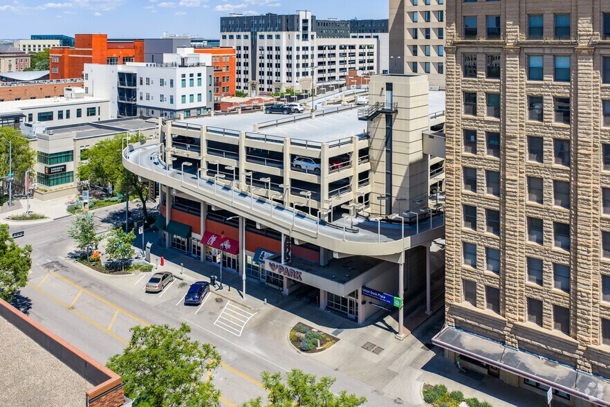 More Photos Of 1201-1221 P St, Lincoln Parking Garage For Lease