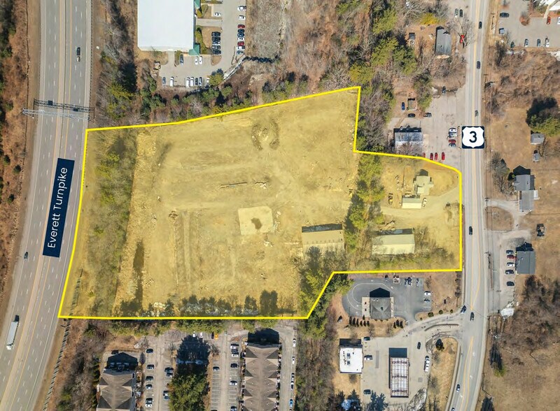 More Photos Of 734 Daniel Webster Hwy, Merrimack Warehouse For Lease