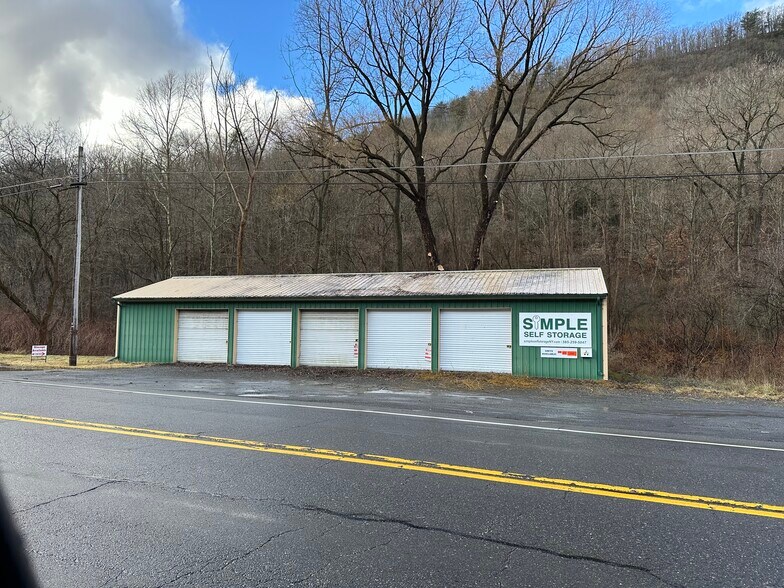 Primary Photo Of 4465 Main st, Millport Flex For Sale