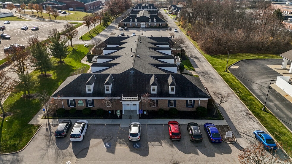 More Photos Of 3610 W Market St, Fairlawn Unknown For Lease