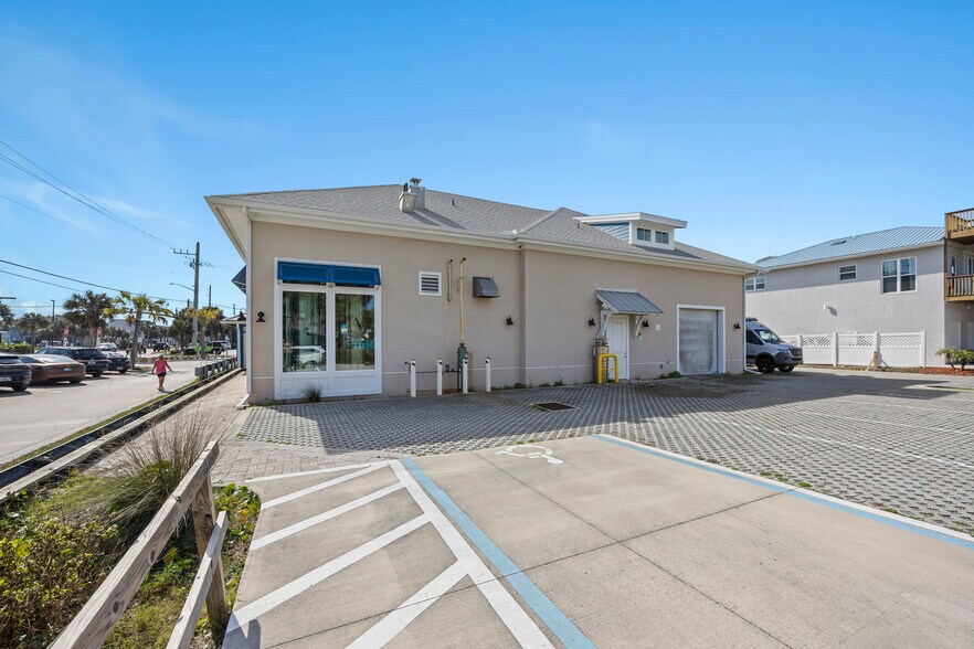 More Photos Of 691 A1A Beach Blvd, Saint Augustine Restaurant For Sale