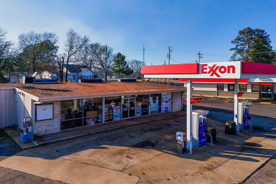 More Photos Of 1004 Nelson St, Linden Service Station For Sale