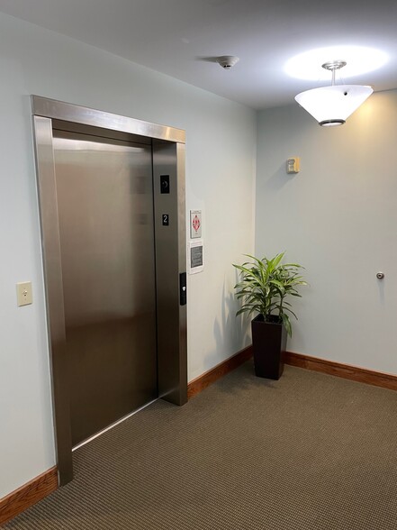 More Photos Of 3850 Bessemer Rd, Mount Pleasant Office Residential For Lease