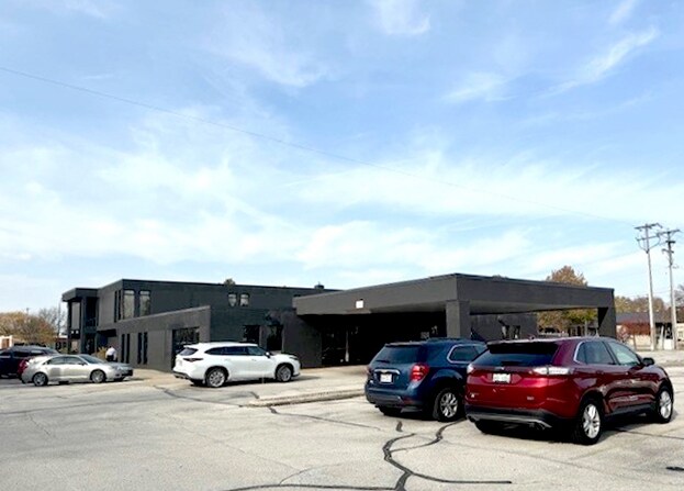 More Photos Of 417 Monroe Ave, Green Bay Medical For Lease