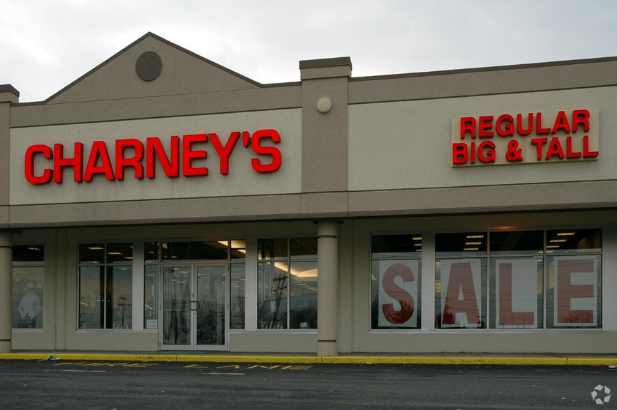 Primary Photo Of 3150 E Erie Blvd, De Witt Storefront For Lease