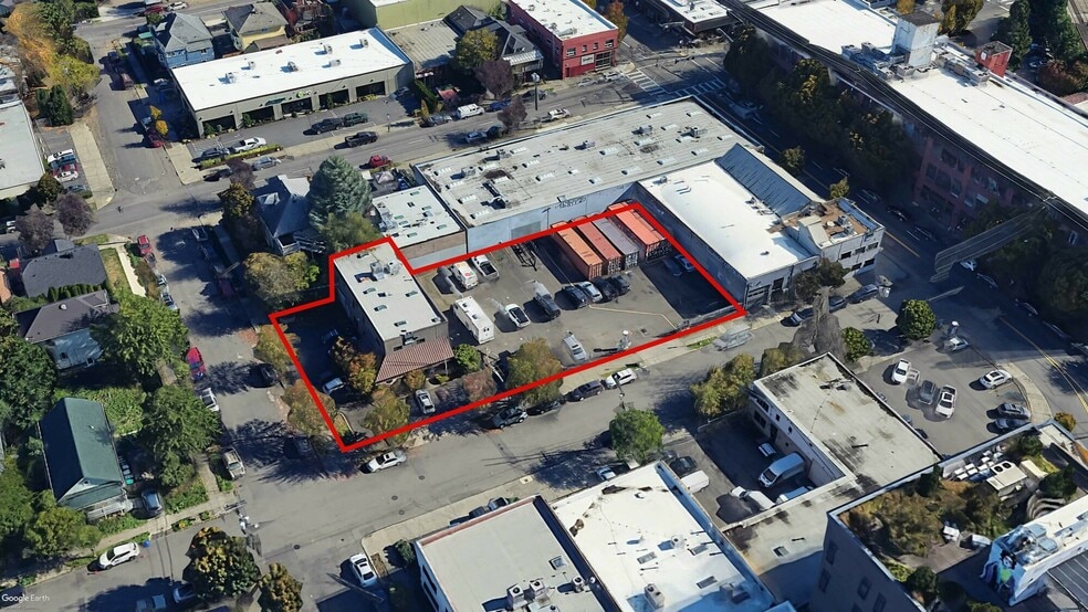 More Photos Of 2410 SE 10th Ave, Portland Light Distribution For Sale