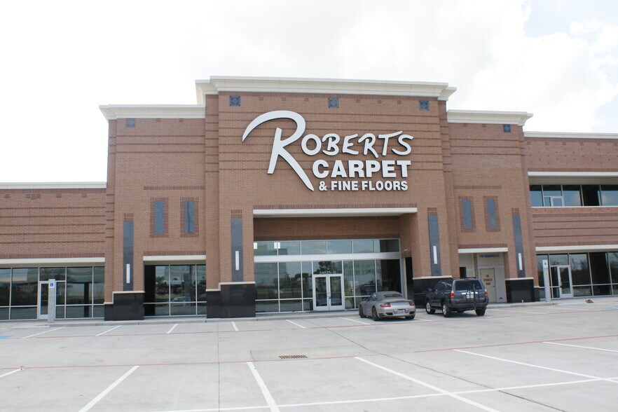 More Photos Of 24025 Katy Fwy, Park Row Storefront For Lease