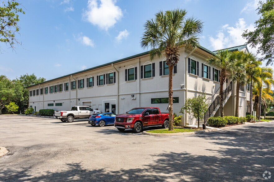 More Photos Of 9696 Bonita Beach Rd, Bonita Springs Office For Lease