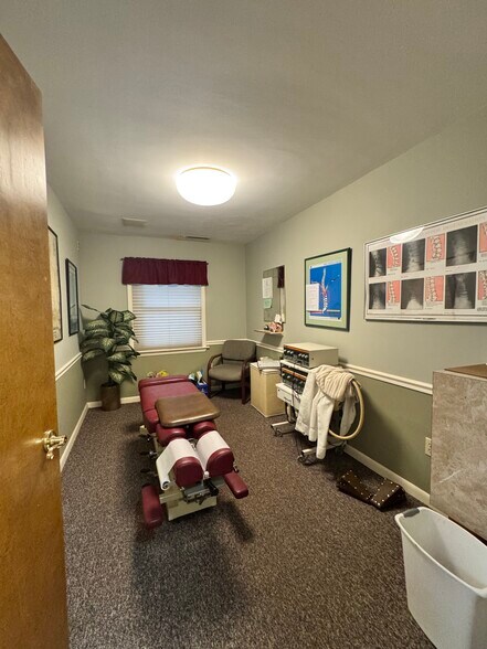 More Photos Of 44 Pittstown Rd, Clinton Township Office Residential For Sale