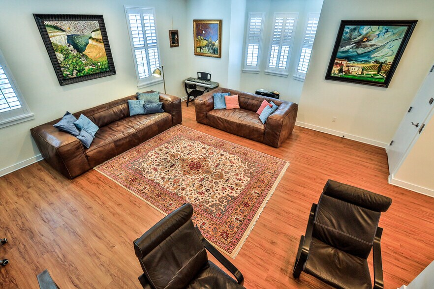 More Photos Of 215 S Palmetto Ave, Daytona Beach Office For Sale