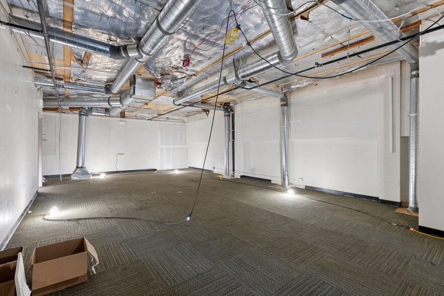 More Photos Of 1315 Burlingame Ave, Burlingame General Retail For Lease