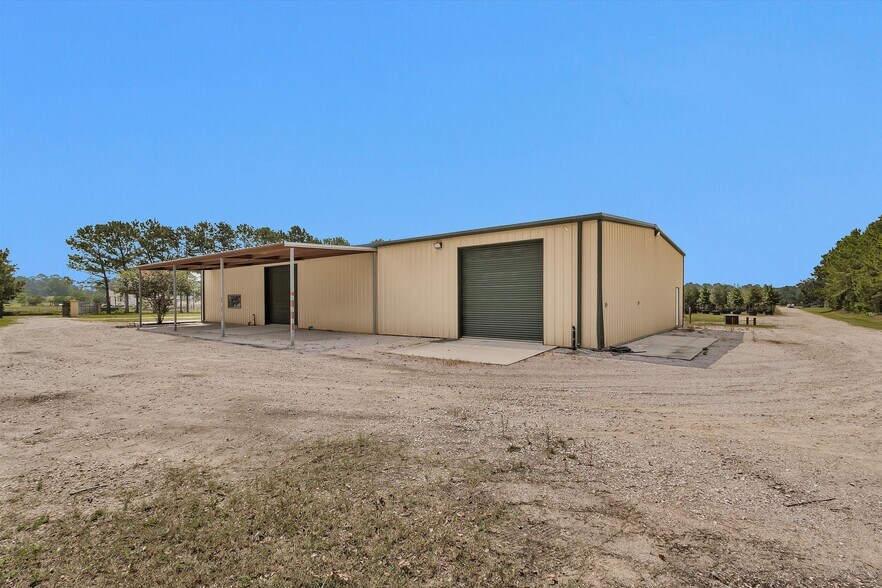 More Photos Of 12585 Rose Rd, Willis Warehouse For Sale