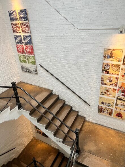 More Photos Of 650 W Lake St, Chicago Loft Creative Space For Lease