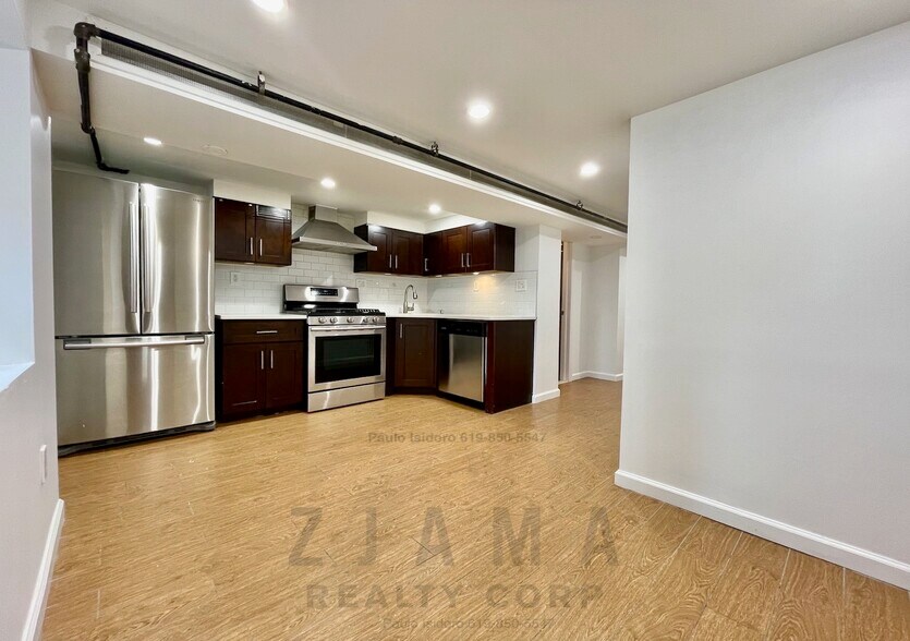 More Photos Of 1267 DeKalb Ave, Brooklyn Multifamily For Sale