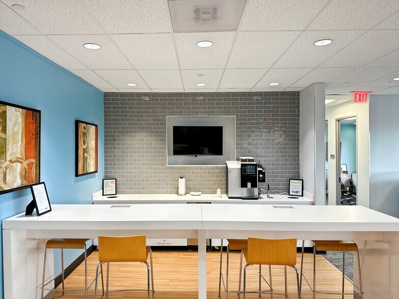 More Photos Of 8300 FM 1960 Rd W, Houston Coworking Space