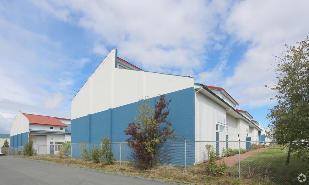 More Photos Of 2075 W Henry Ave, Sidney Service For Sale