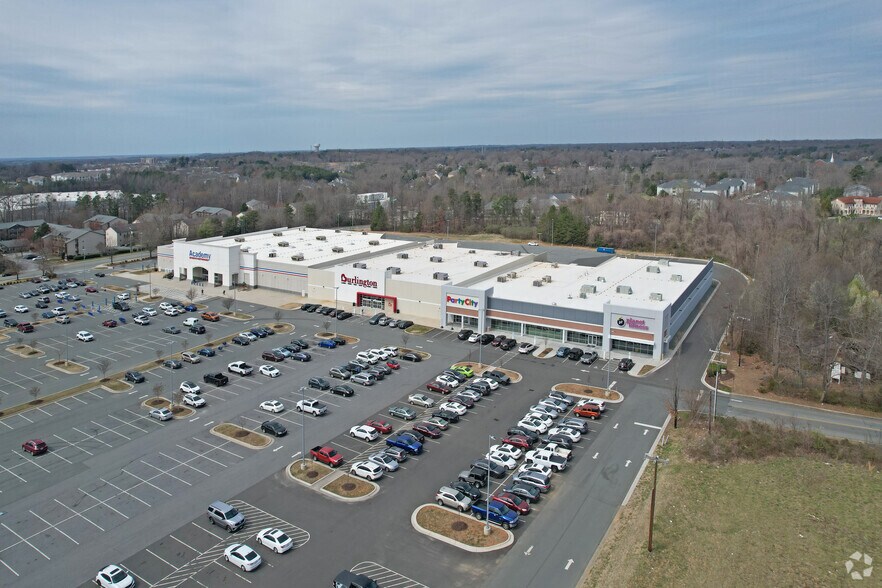 More Photos Of 521-669 Huffman Mill Rd, Burlington Unknown For Lease