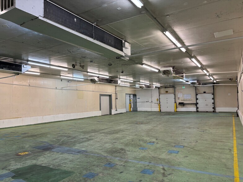 More Photos Of 4340 Glencoe St, Denver Warehouse For Sale