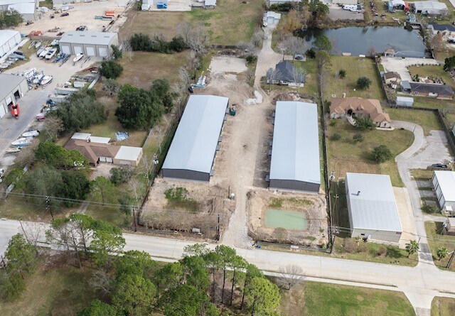 More Photos Of 2323 Anders Ln, Kemah Unknown For Lease