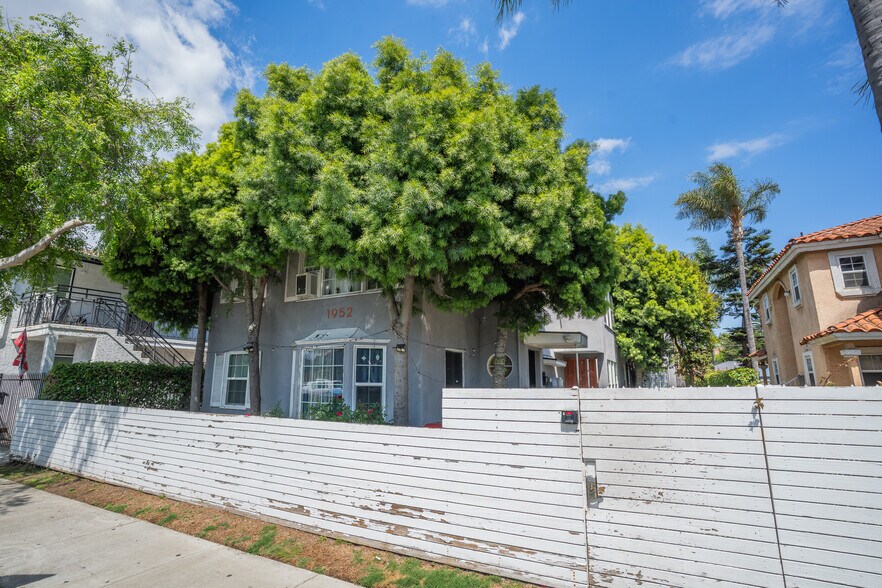 More Photos Of 1952 Pine Ave, Long Beach Apartments For Sale