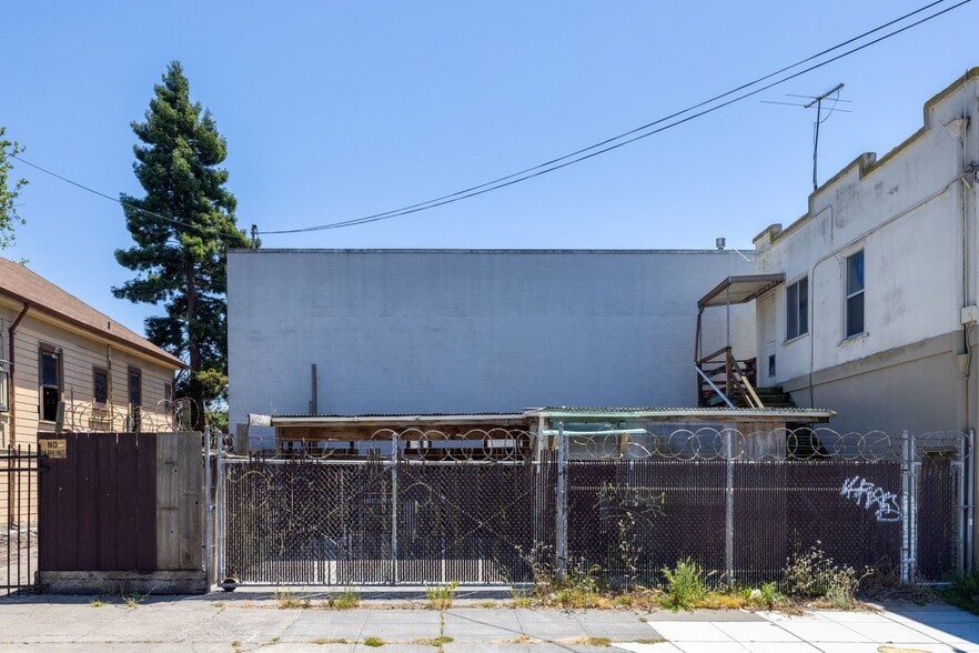More Photos Of 3101 San Pablo Ave, Berkeley Storefront Retail Residential For Sale