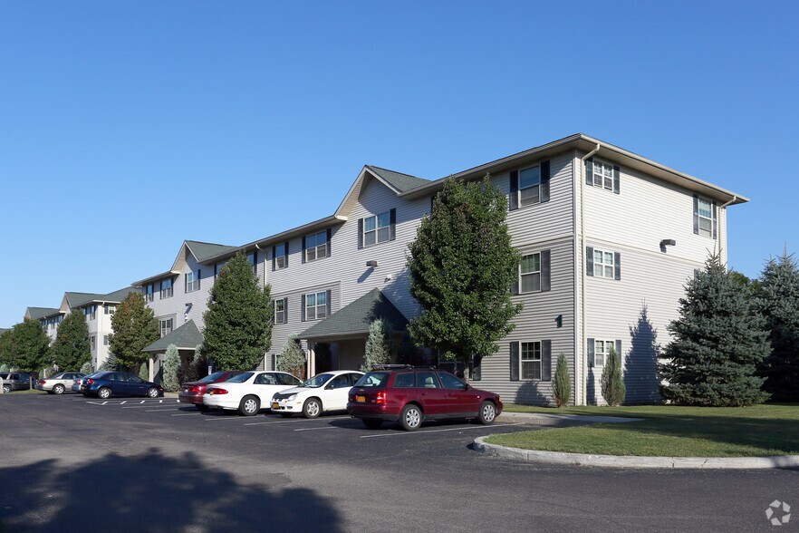 Primary Photo Of 70 Brigham Rd, Fredonia Apartments For Sale