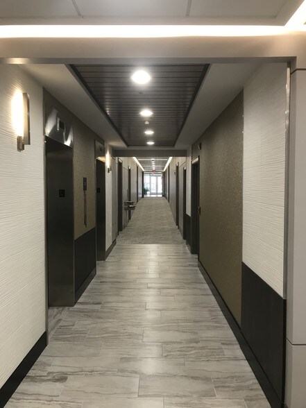 More Photos Of 8120 Woodmont Ave, Bethesda Office For Lease