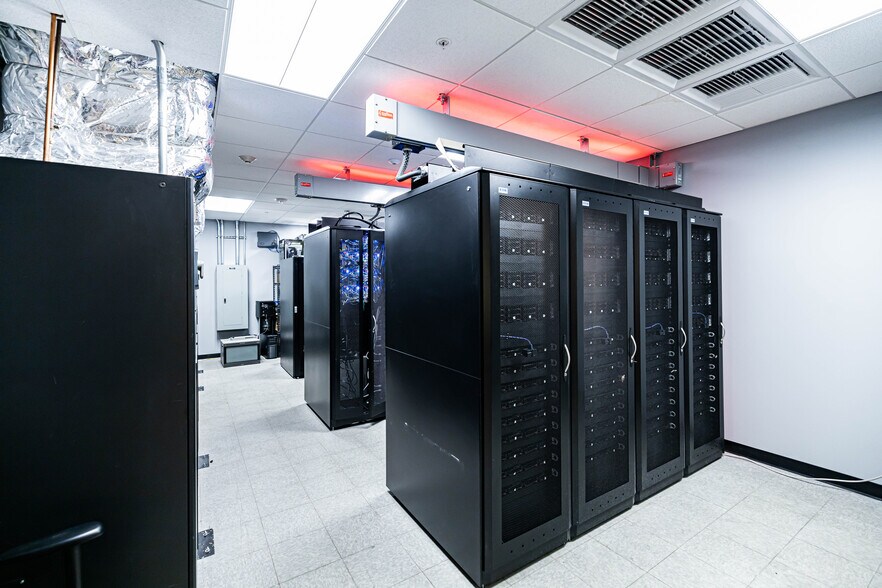 More Photos Of 2221 Rosecrans Ave, El Segundo Office For Lease