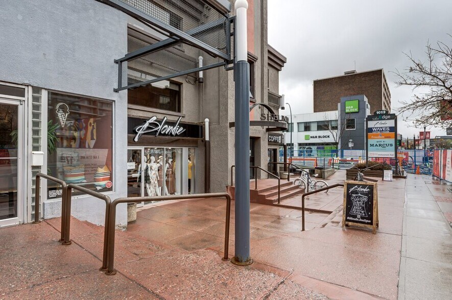 More Photos Of 1812 14A St SW, Calgary Office Residential For Sale