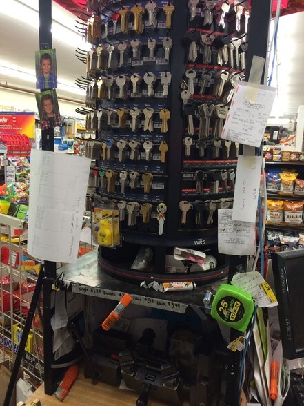 More Photos Of 154 Evergreen St, Republic General Retail For Sale