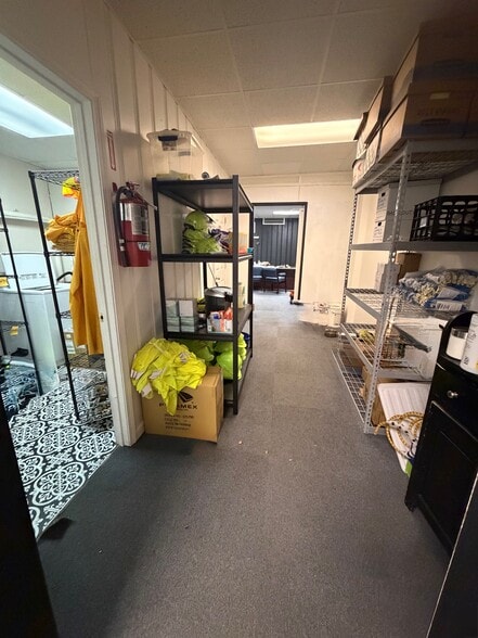 More Photos Of 1983-1999 Harrodsburg Rd, Lexington Unknown For Lease