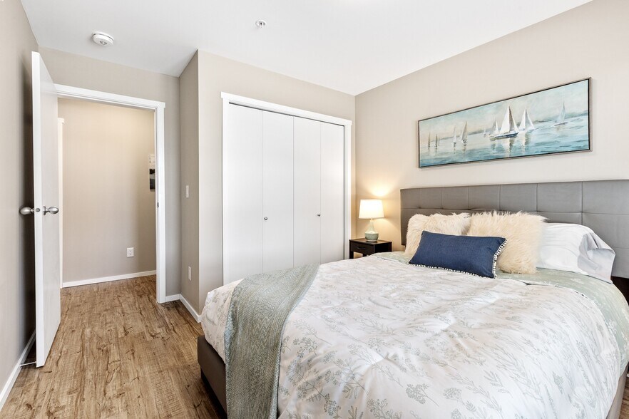 More Photos Of 1070 Noëlla Leclair Way, Ottawa Apartments For Lease