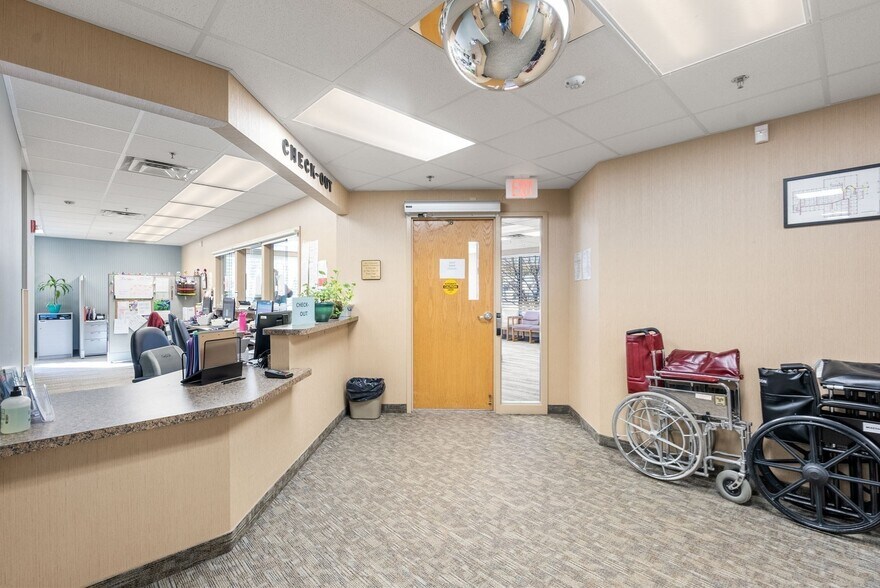 More Photos Of 4-6 West St, West Hatfield Medical For Sale