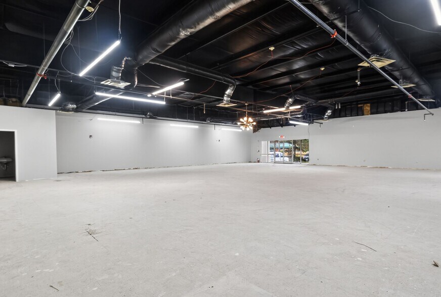 More Photos Of 495 Warren C Coleman Blvd, Concord Storefront For Lease