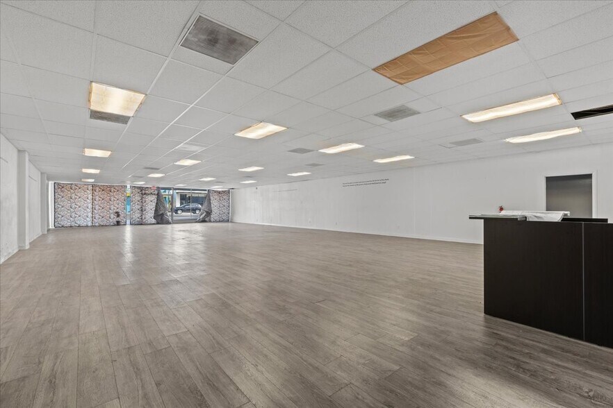 More Photos Of 213-219 S La Brea Ave, Inglewood Storefront For Lease