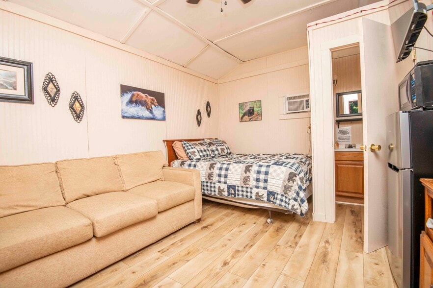 More Photos Of 251 Spring Valley Rd, Pigeon Forge Trailer Camper Park For Sale