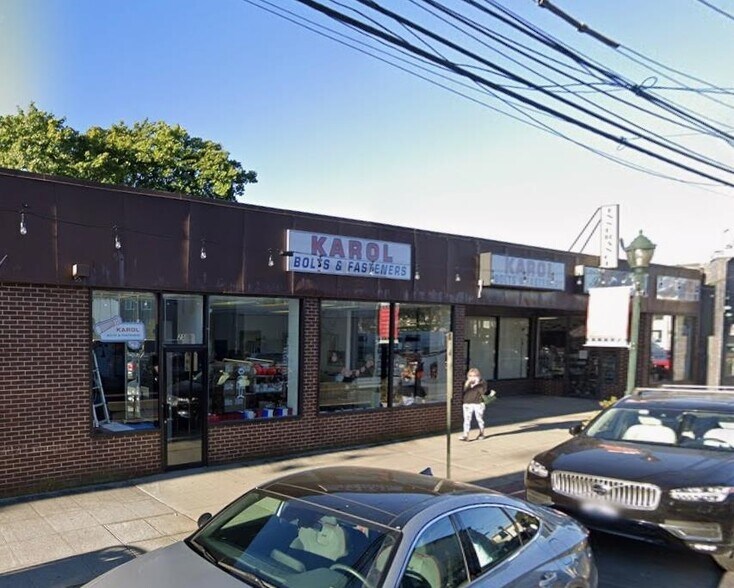 More Photos Of 25 Main St, East Rockaway Storefront For Sale