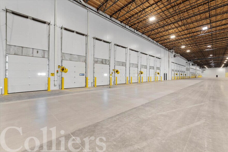 More Photos Of 16677 Madison Rd, Nampa Manufacturing For Lease