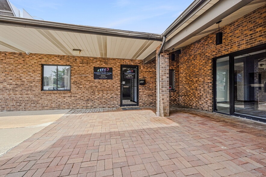 More Photos Of 516-534 Greenhill Ave, Wilmington Storefront Retail Office For Lease