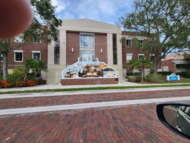 Primary Photo Of 840 Carmalita St, Punta Gorda Land For Sale