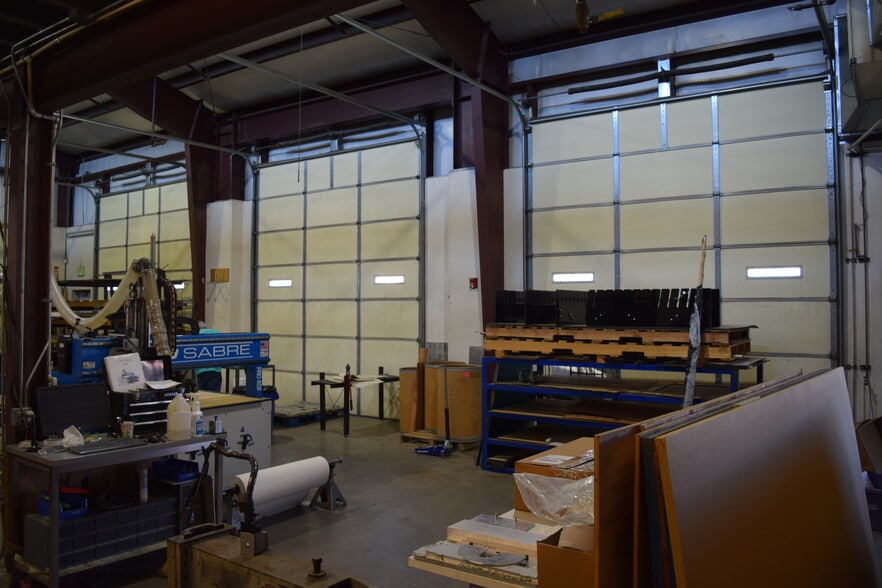 More Photos Of 2613 W 64th Ave, Denver Warehouse For Sale